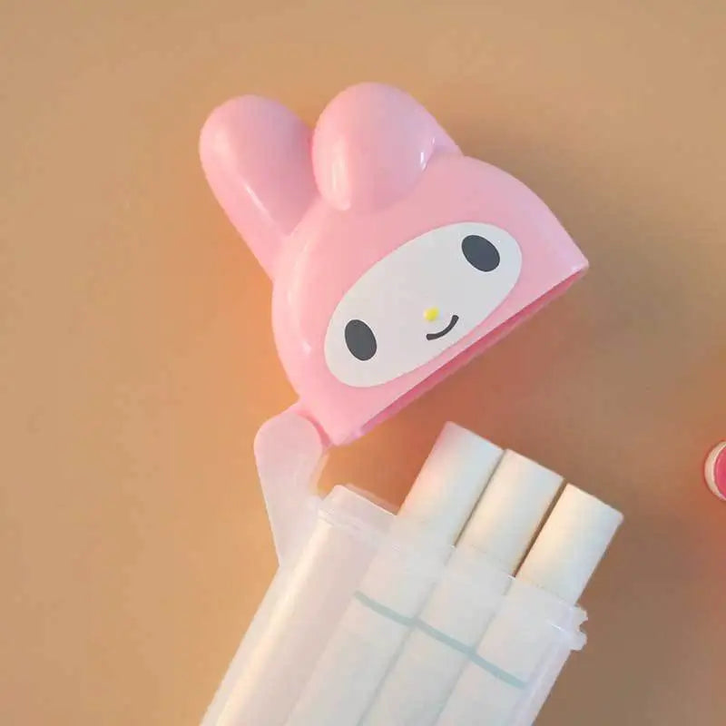 Cute Sanrio Hello Kitty Storage Box Kawaii Anime My Melody Toothpick Cosmetic Swab Storage Box Portable Travel Mini Container