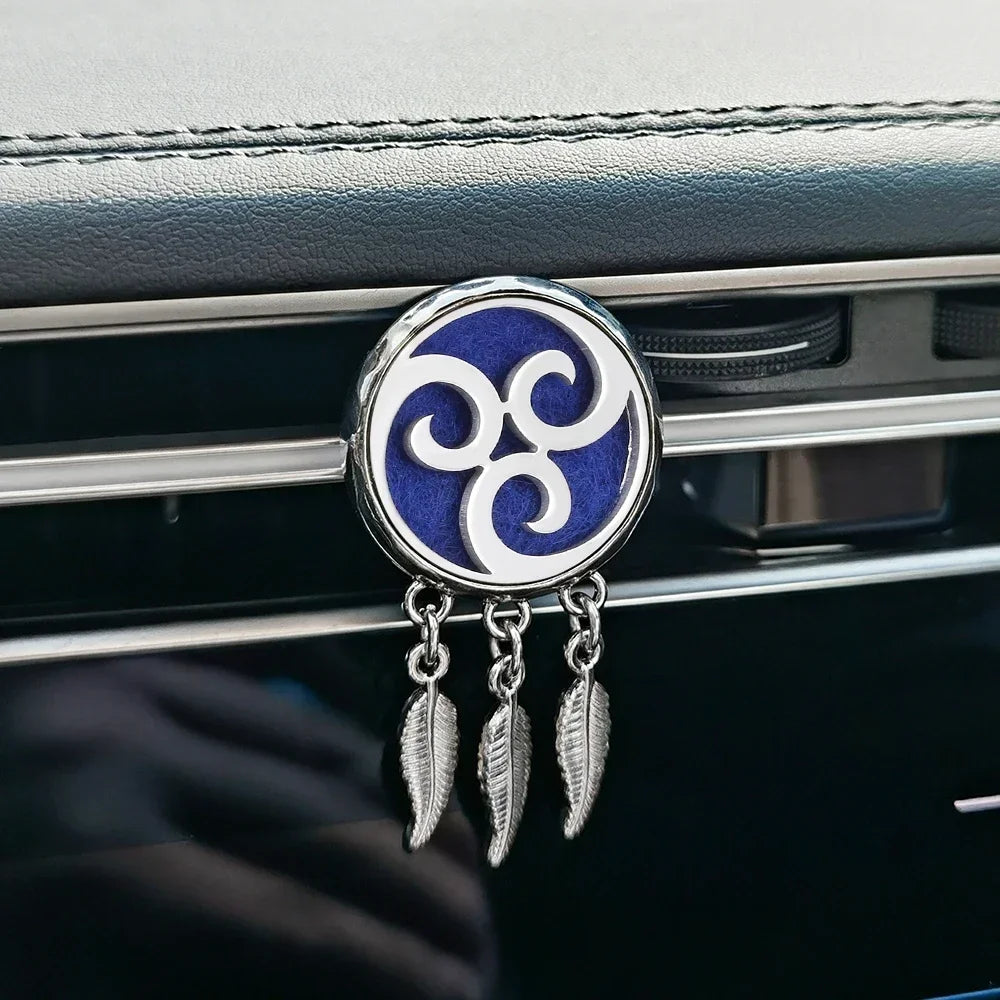 New Dreamcatcher Tree of Life Insert Car Aromatherapy Diffuser Pendant Leaf Tassel Car Air Outlet Essential Oil Diffuser Lockets