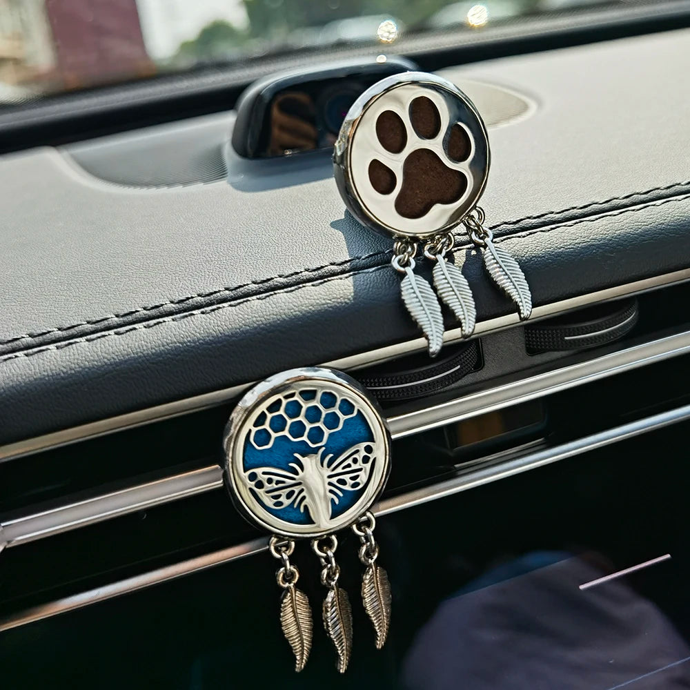 New Dreamcatcher Tree of Life Insert Car Aromatherapy Diffuser Pendant Leaf Tassel Car Air Outlet Essential Oil Diffuser Lockets