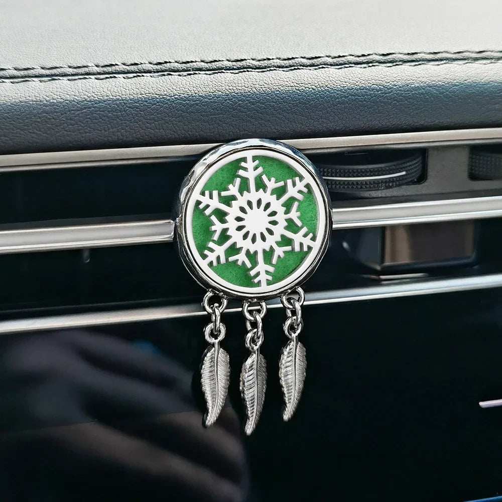 New Dreamcatcher Tree of Life Insert Car Aromatherapy Diffuser Pendant Leaf Tassel Car Air Outlet Essential Oil Diffuser Lockets