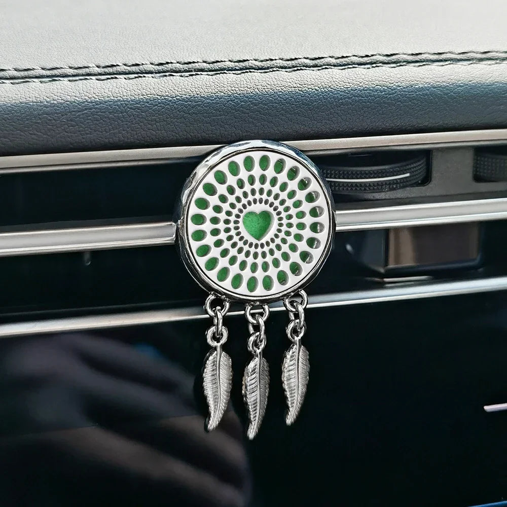 New Dreamcatcher Tree of Life Insert Car Aromatherapy Diffuser Pendant Leaf Tassel Car Air Outlet Essential Oil Diffuser Lockets