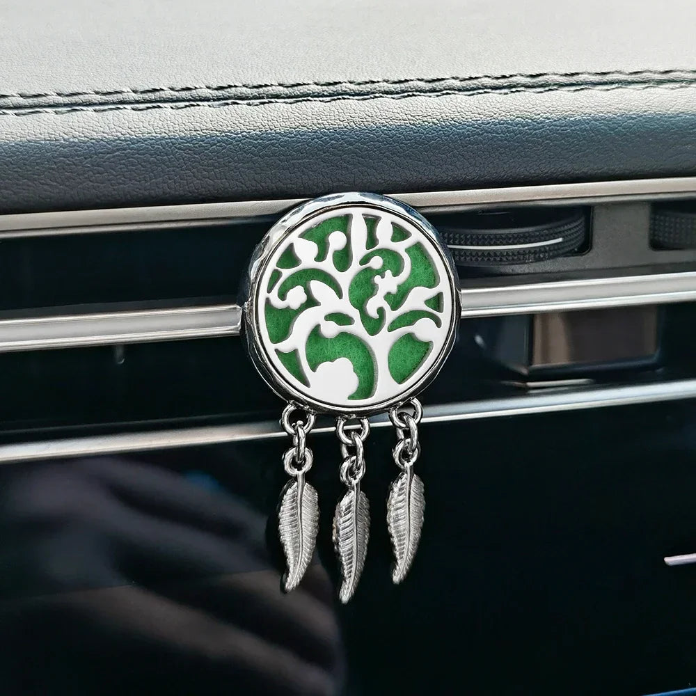 New Dreamcatcher Tree of Life Insert Car Aromatherapy Diffuser Pendant Leaf Tassel Car Air Outlet Essential Oil Diffuser Lockets